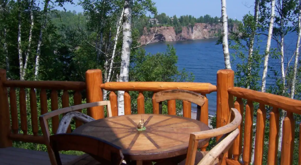 You Won’t Believe The Views You’ll Find At This Incredible Airbnb In Minnesota